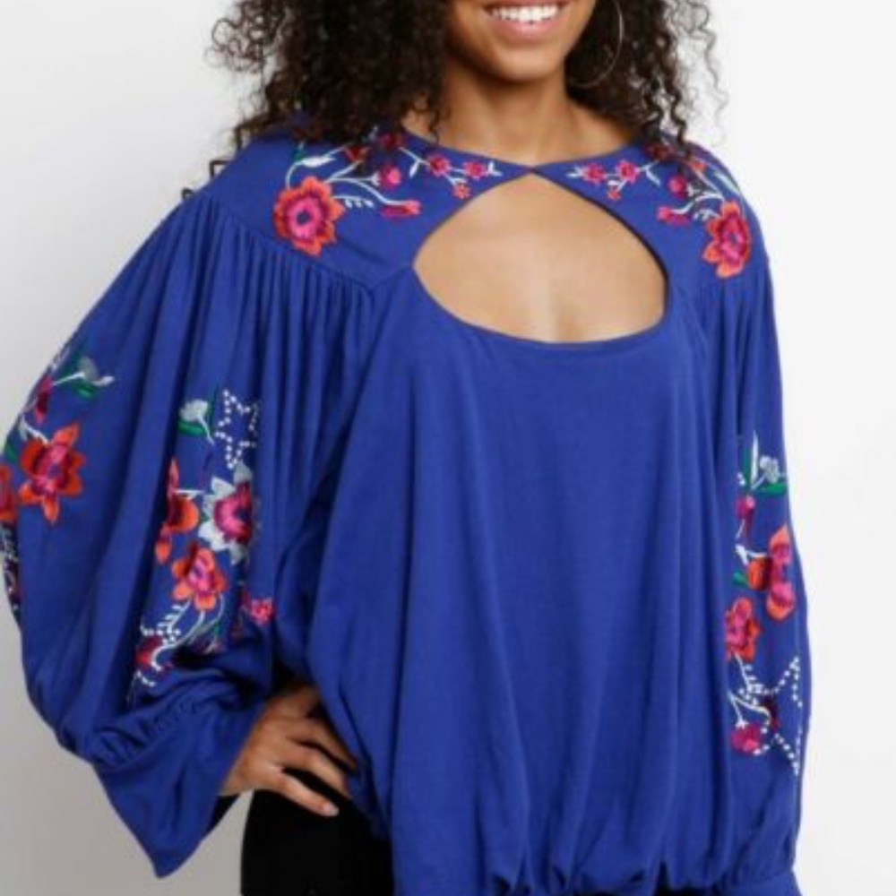 NWT Free People. Embroidered Floral Pattern Blouse - Picture 2 of 6